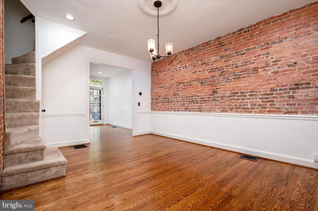 Image 8 of property listing at 1450 RIVERSIDE AVE, Baltimore, MD 21230