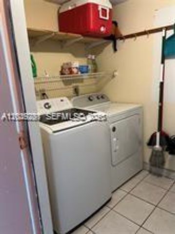 4000 Crystal Lake Dr 111, Deerfield Beach, FL 33064