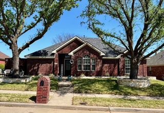 7928 Hazeltine Drive, Plano, TX 75025