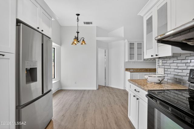 2661 W Fieldbrook Drive, Tucson, AZ 85741