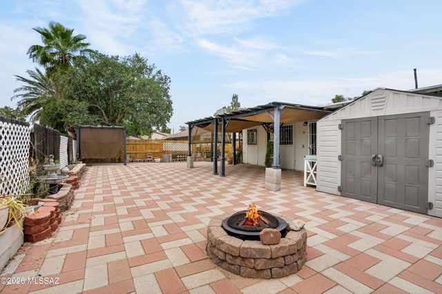 2661 W Fieldbrook Drive, Tucson, AZ 85741