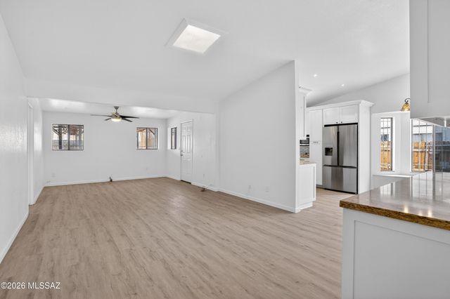 2661 W Fieldbrook Drive, Tucson, AZ 85741