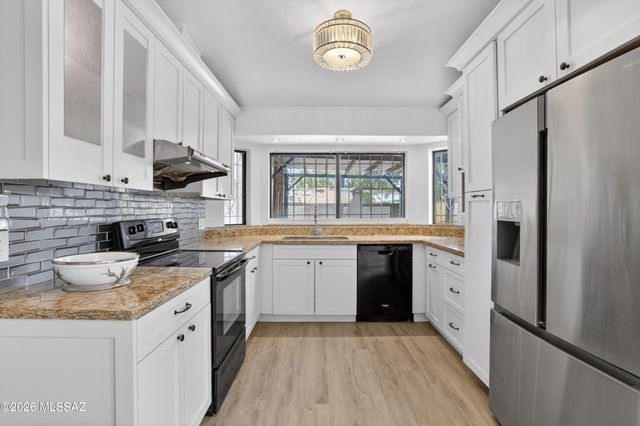 2661 W Fieldbrook Drive, Tucson, AZ 85741
