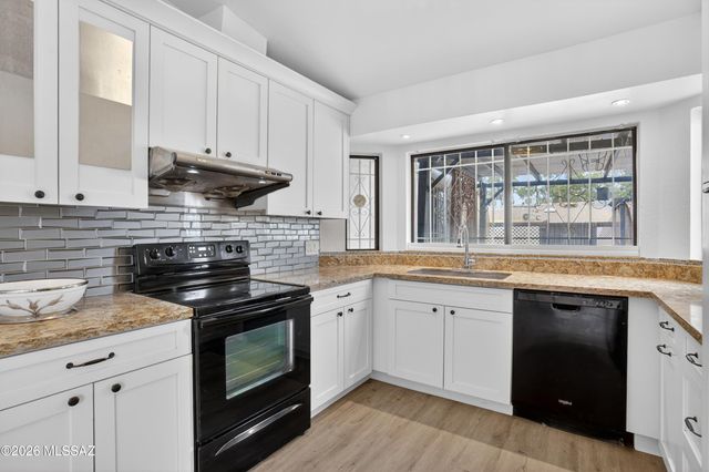 2661 W Fieldbrook Drive, Tucson, AZ 85741