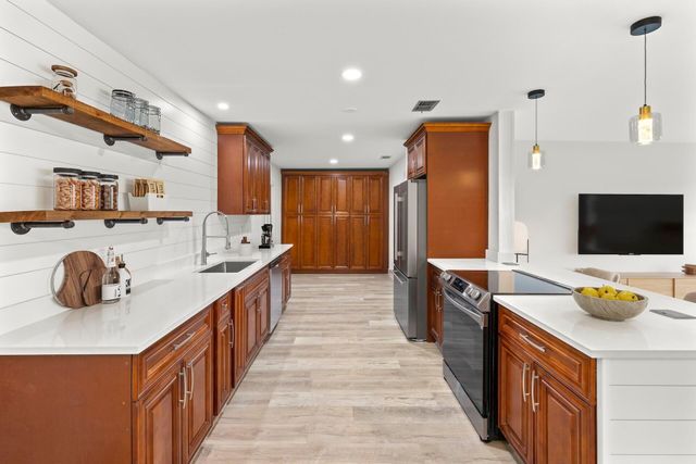 4473 Pine Garden Lane, Lake Worth, FL 33467