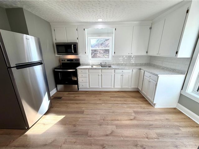 117 Monroe Street, Monroe, VA 24574