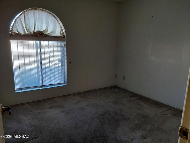 430 N Gollob Road, Tucson, AZ 85710