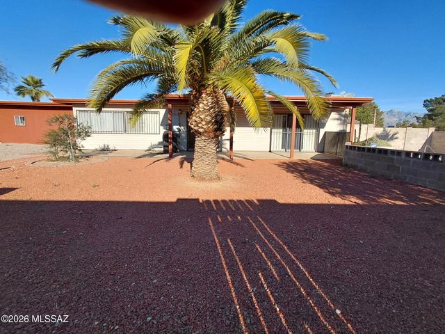 430 N Gollob Road, Tucson, AZ 85710