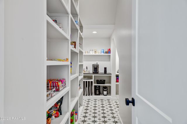 508 Waterview Road, Youngsville, LA 70592