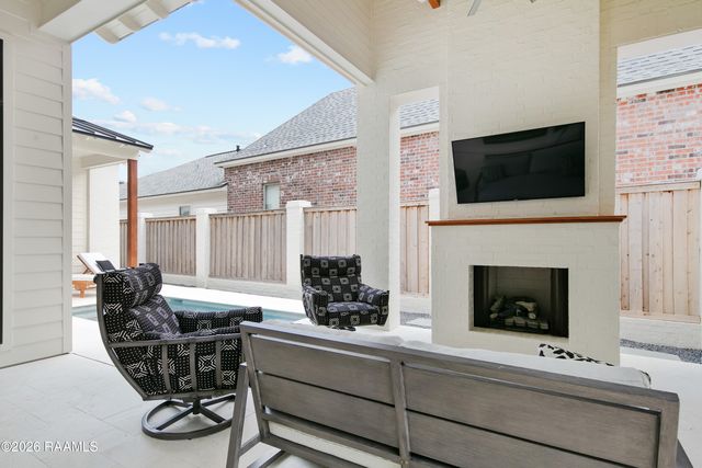 508 Waterview Road, Youngsville, LA 70592