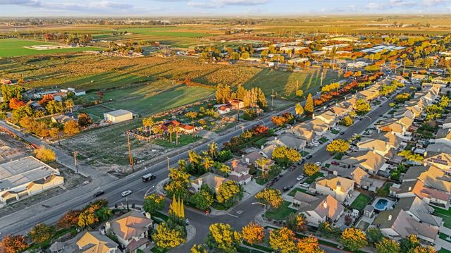 2805 Medinah Way, Modesto, CA 95355