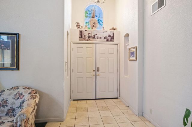 2805 Medinah Way, Modesto, CA 95355