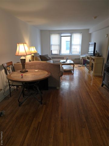 1332 Metropolitan Avenue 6K, Bronx, NY 10462