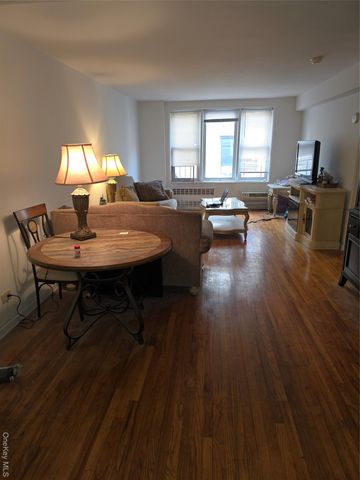 1332 Metropolitan Avenue 6K, Bronx, NY 10462