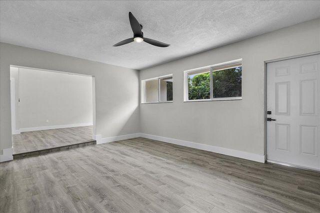 14618 63rd Court N, The Acreage, FL 33470