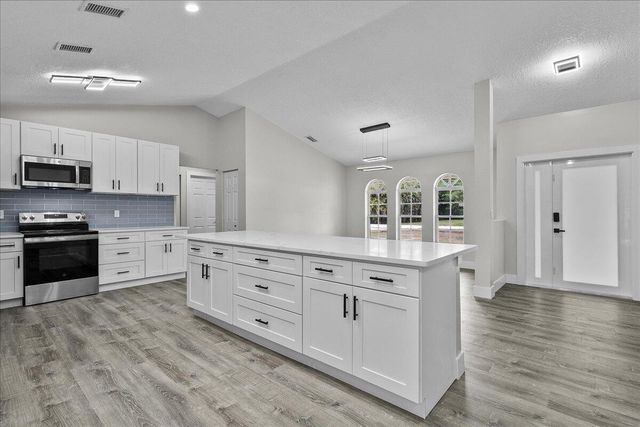 14618 63rd Court N, The Acreage, FL 33470