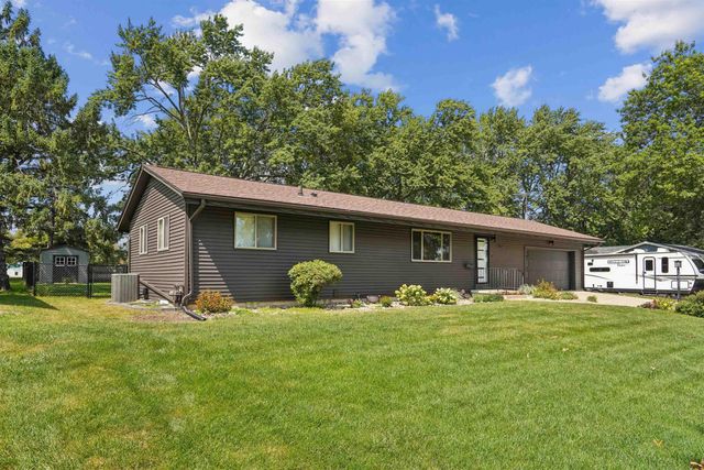 2726 Edgemont Avenue, Waterloo, IA 50702