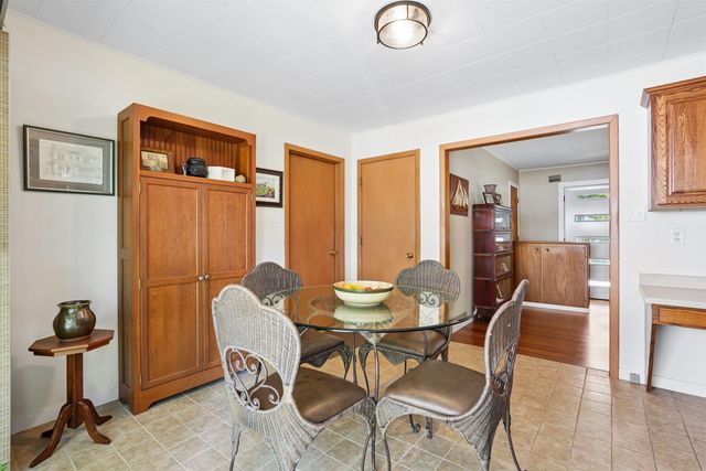 2726 Edgemont Avenue, Waterloo, IA 50702