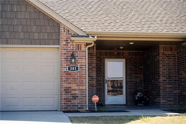 381 Holly Street, Centerton, AR 72719