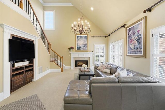 585 St Regis Lane, Alpharetta, GA 30022