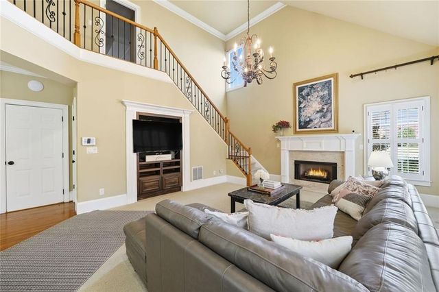 585 St Regis Lane, Alpharetta, GA 30022