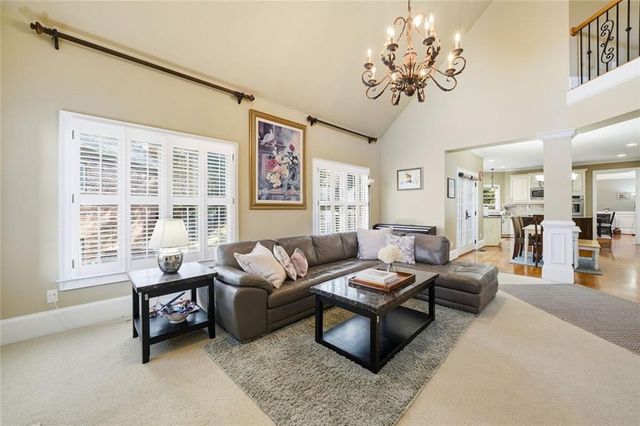 585 St Regis Lane, Alpharetta, GA 30022