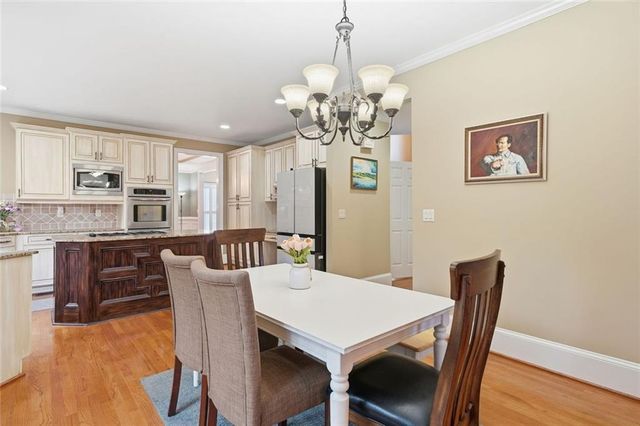 585 St Regis Lane, Alpharetta, GA 30022