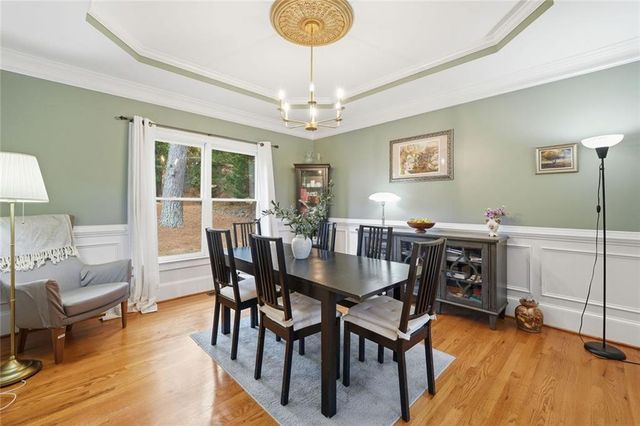 585 St Regis Lane, Alpharetta, GA 30022