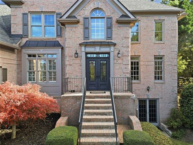 585 St Regis Lane, Alpharetta, GA 30022