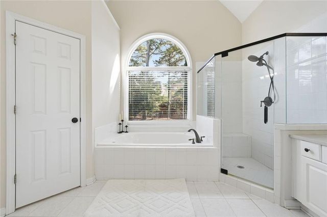 585 St Regis Lane, Alpharetta, GA 30022