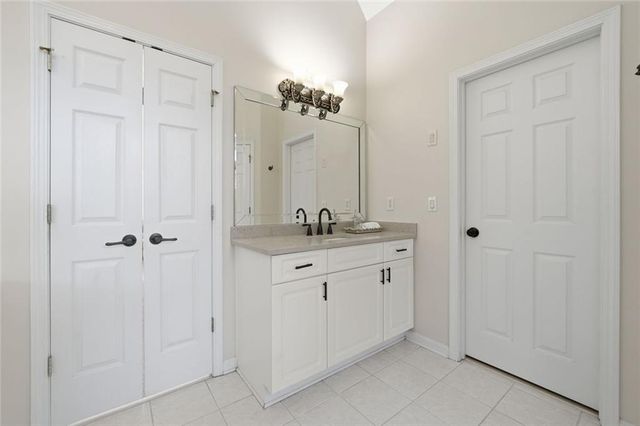 585 St Regis Lane, Alpharetta, GA 30022