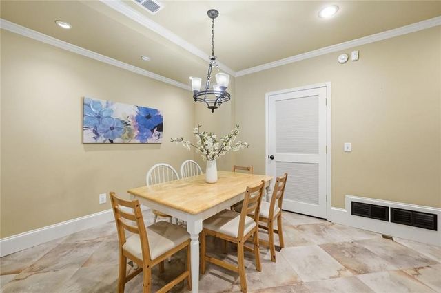 585 St Regis Lane, Alpharetta, GA 30022