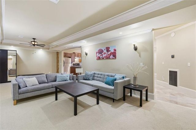 585 St Regis Lane, Alpharetta, GA 30022