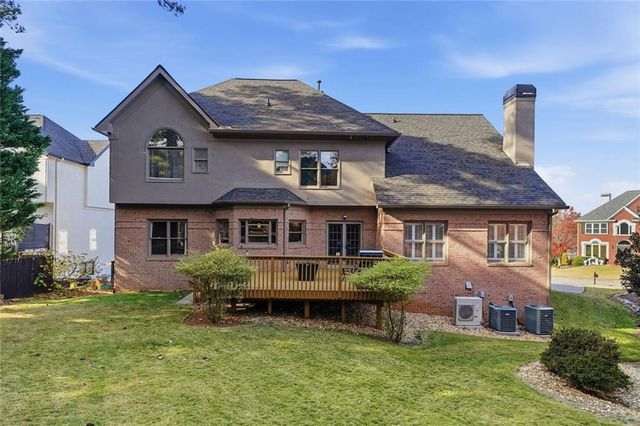 585 St Regis Lane, Alpharetta, GA 30022