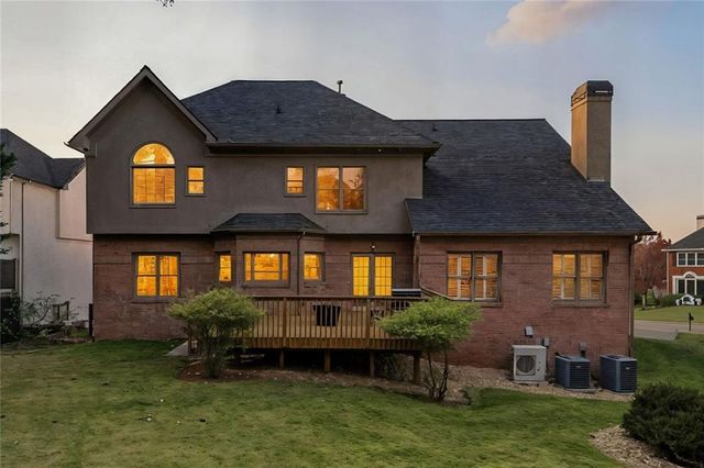 585 St Regis Lane, Alpharetta, GA 30022