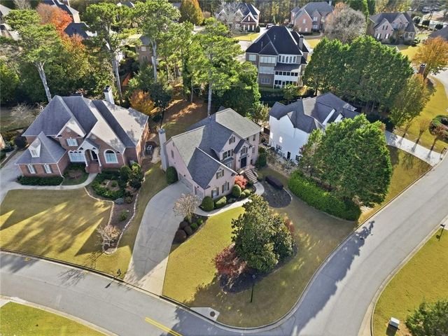 585 St Regis Lane, Alpharetta, GA 30022