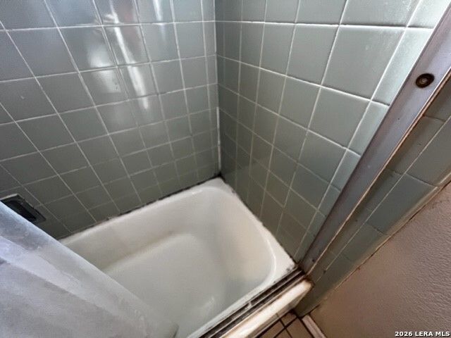 5031 Lancelot, San Antonio, TX 78218