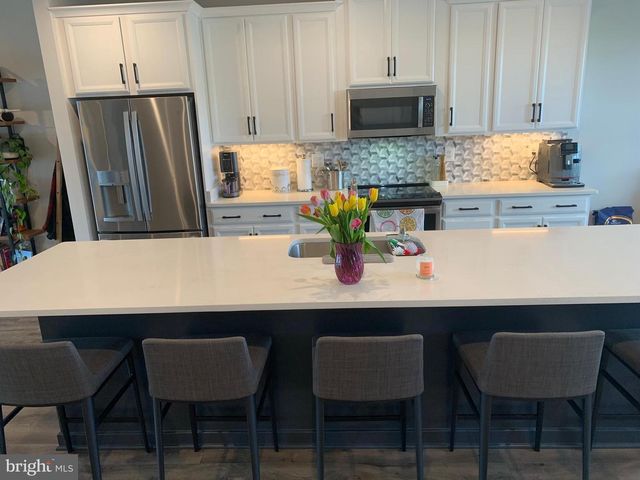 20354 NEWFOUNDLAND SQ, Ashburn, VA 20147
