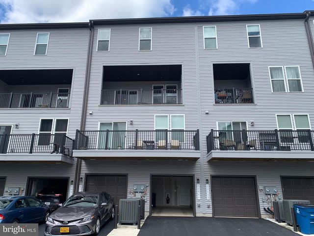 20354 NEWFOUNDLAND SQ, Ashburn, VA 20147