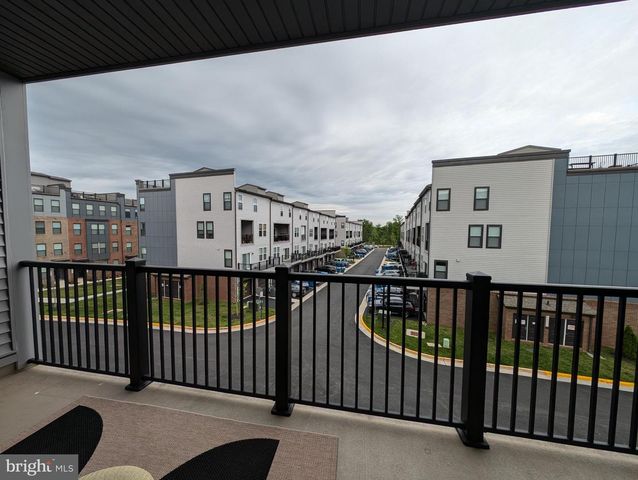 20354 NEWFOUNDLAND SQ, Ashburn, VA 20147