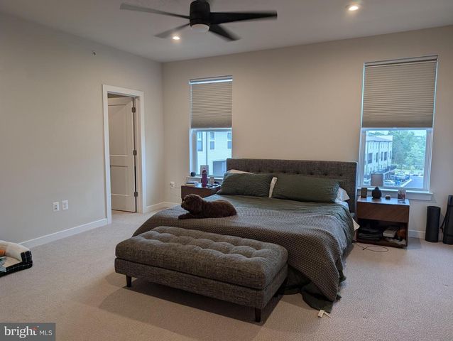 20354 NEWFOUNDLAND SQ, Ashburn, VA 20147