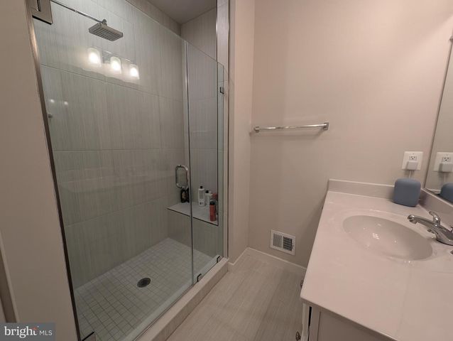 20354 NEWFOUNDLAND SQ, Ashburn, VA 20147