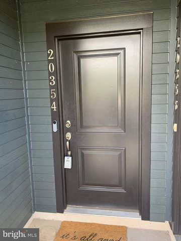 20354 NEWFOUNDLAND SQ, Ashburn, VA 20147