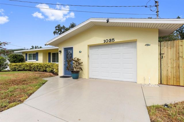 1035 WOODBROOK DRIVE, Largo, FL 33770