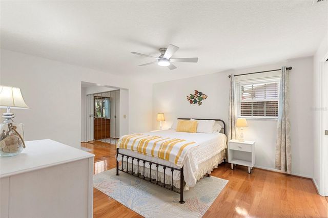 1035 WOODBROOK DRIVE, Largo, FL 33770