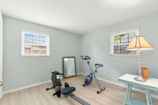 1035 WOODBROOK DRIVE, Largo, FL 33770