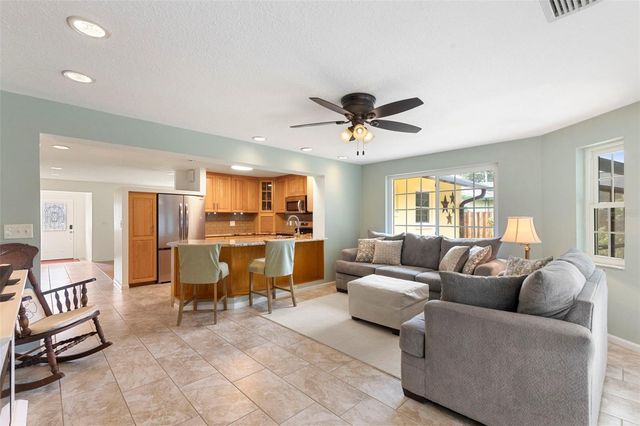 1035 WOODBROOK DRIVE, Largo, FL 33770