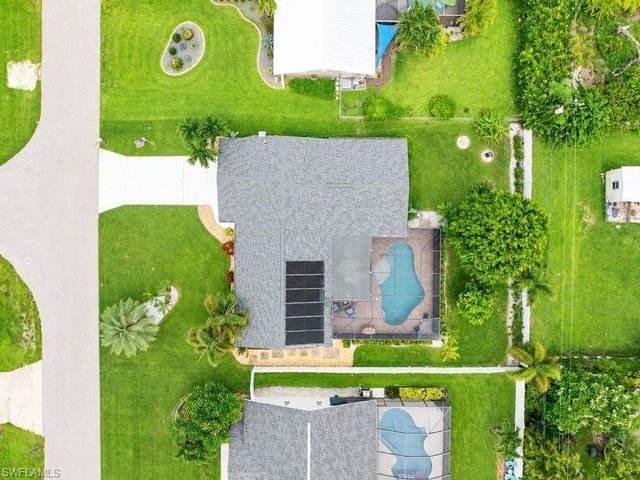 1220 SE 22nd ST, Cape Coral, FL 33990