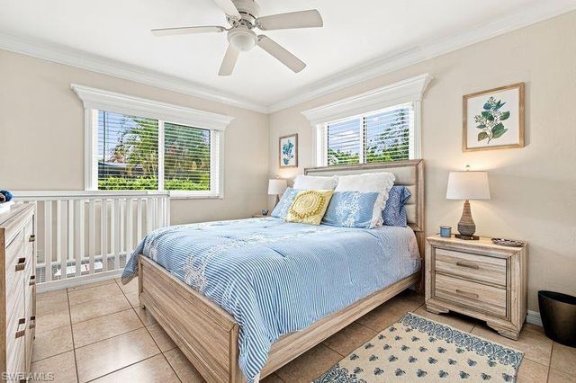 1220 SE 22nd ST, Cape Coral, FL 33990