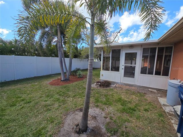 8509 43 AVENUE W, Bradenton, FL 34209